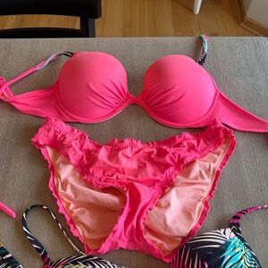 6 Bikinis + Two Tops 36D Large